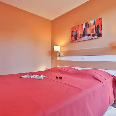 Pierre Et Amandine ホテル サントロペ