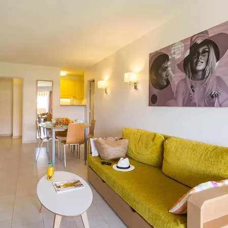 Pierre Et Amandine Отель Сен-Тропе