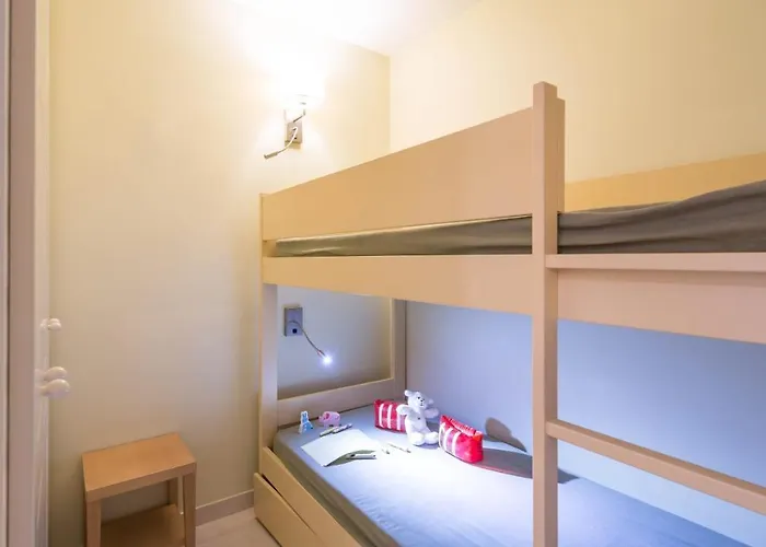 Pierre Et Amandine Готель Сен-Тропе